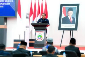 Gubernur Sulbar Suhardi Duka